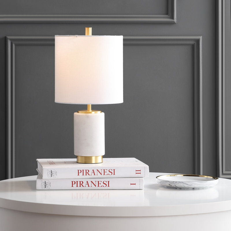 Lampe de table blanche 16 po McKenney