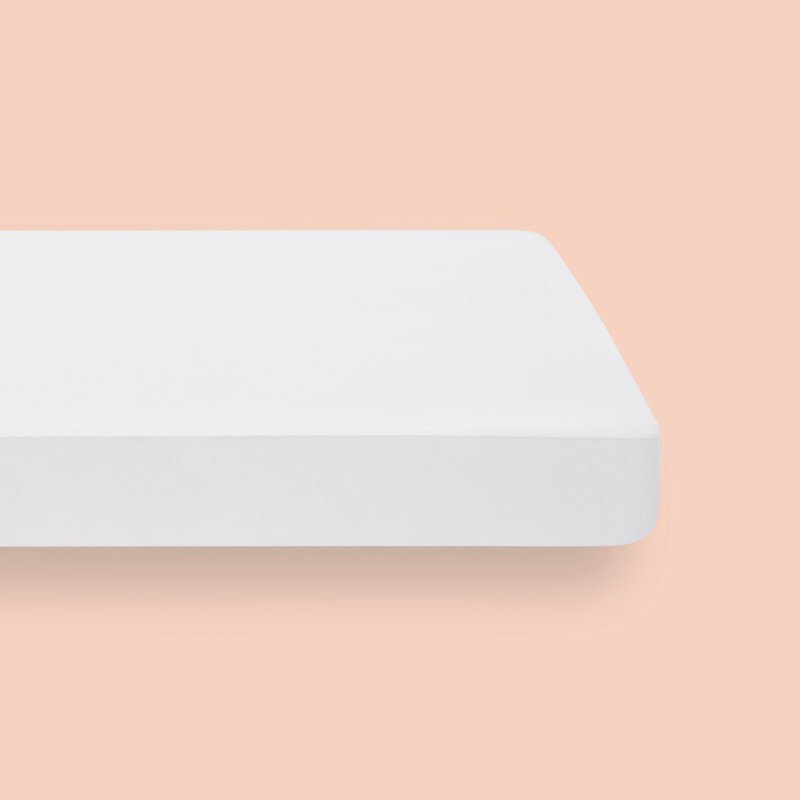 Twin XL White Waterproof Mattress Protector with Zipper