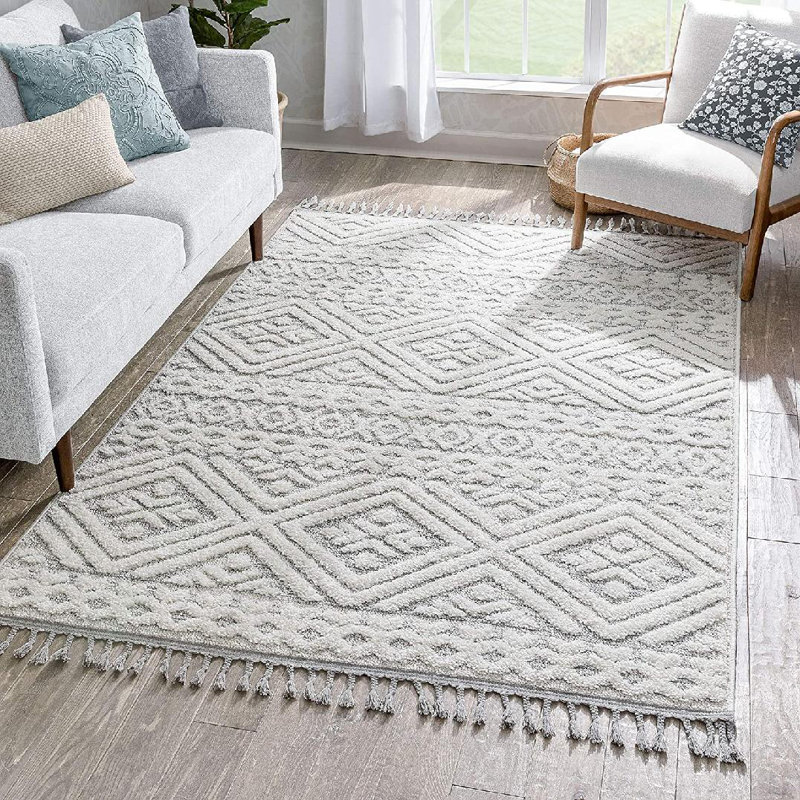 Tapis géométrique gris / blanc en polypropylène touffeté à la machine 5 pi 3 po x 7 pi 3 po Geometric