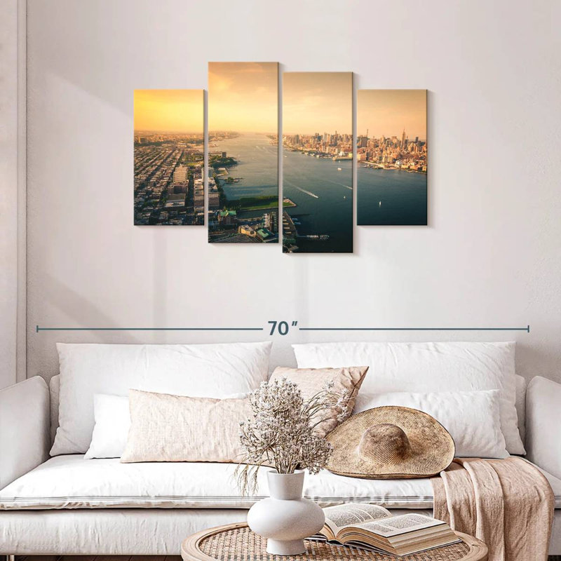 Nicci Hudson River From Above I, H 27 po x l 43 po