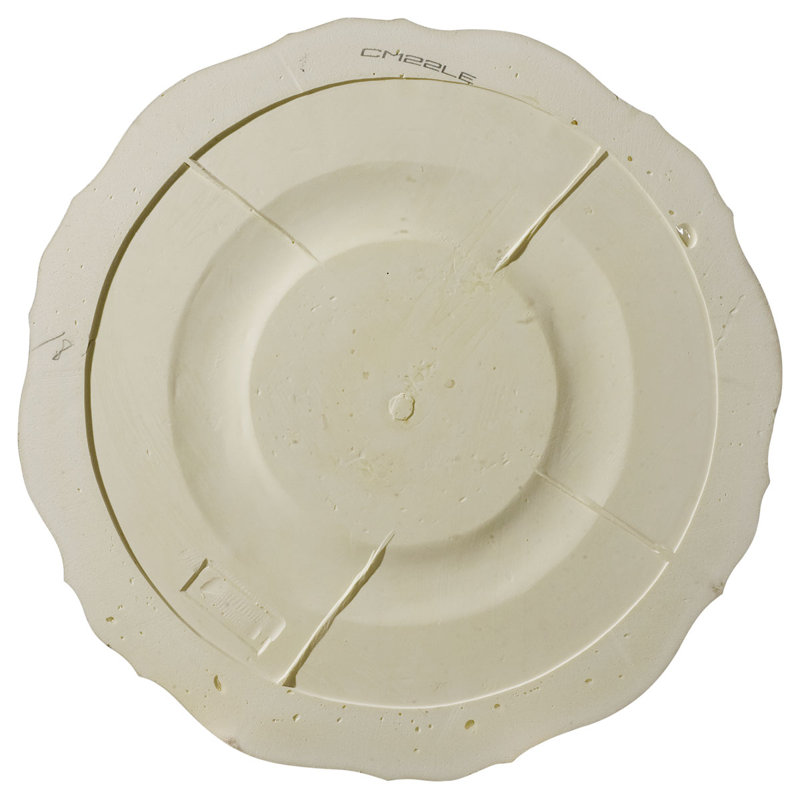 Médaillon de plafond Endurathane Orrington, DO 22 po x P 6 1/4 po x P 1 3/4 po (pour auvents jusqu'à 6 1/4 po), finition bronze frotté peint à la main