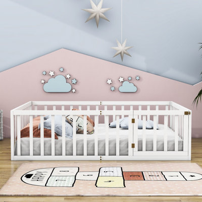 Guerriero Wooden Daybed Frame with Fence