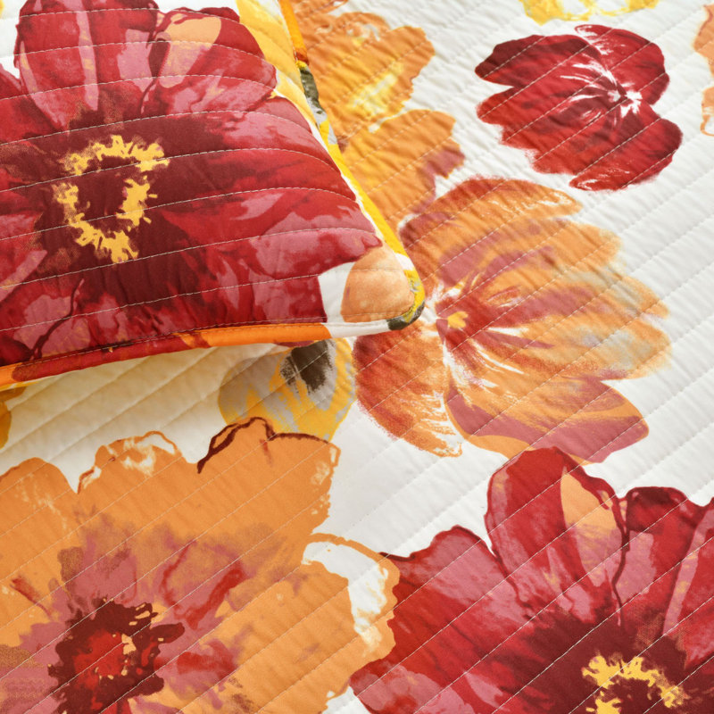 Full Red and Orange Reversible Microfiber Quilt Set