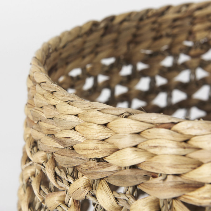 Three Posts™ Mehara Seagrass Decorative Basket