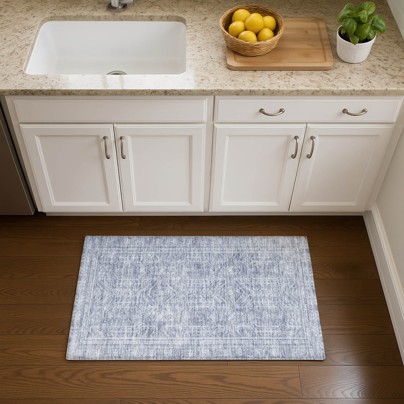 Premium Machine Washable Ashlynn Border Rug, Rectangle 1'8" x 2'6"