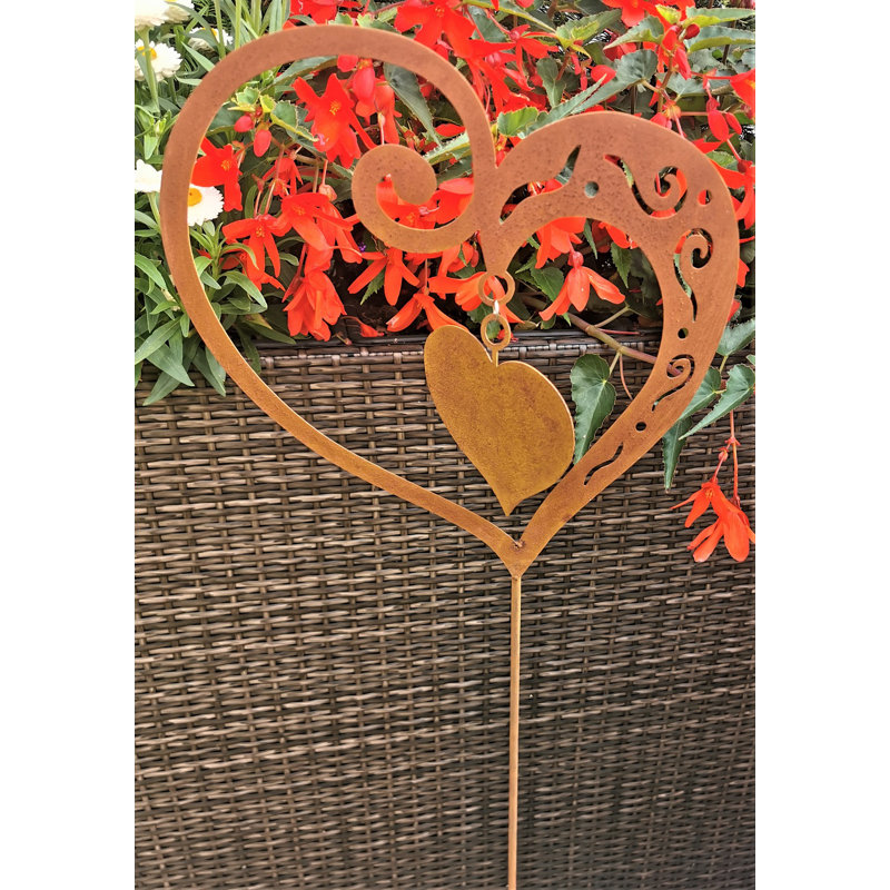 Casoria Steel Garden Stake