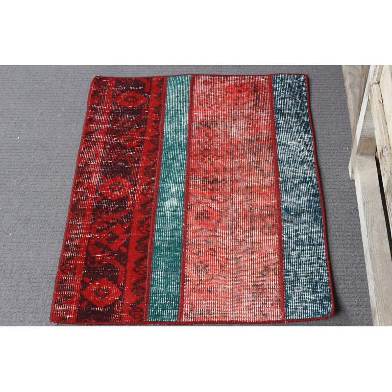 Small Red Wool Door Mat With Turkish Vintage Oushak Patchwork For Entry - Overdyed Natural Nomadic Anatolian Hand Tufted Design
