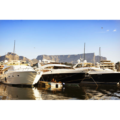 Luxury Motor Yacht par Clicknique - Photographie sur toile tendue
