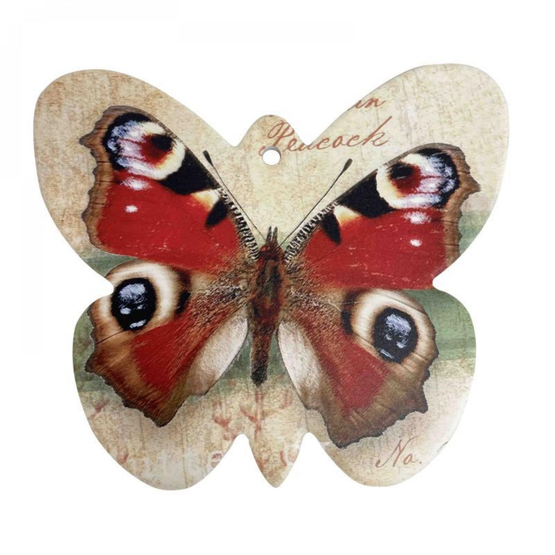 Papillon rouge sur un sous-pied en forme de papillon