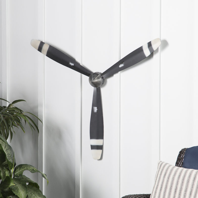 Metal Propeller Wall Décor, H 31 po x l 27 po x P 3 po, Bronze