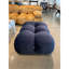 Bulle de velours bleu minuit, structure en bois pourri, mousse à 3 couches, pieds solides teints en noir, feu, poids de 32 lb, hauteur de l'emballage de 16 po avec revêtement, cadre, rembourrage en mousse, mousqueton en acier inoxydable