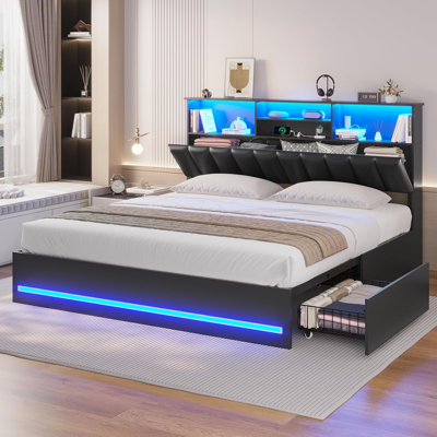 Cadre de lit King Size avec tête de lit bibliothèque, en bois, avec station de charge, 4 tiroirs de rangement et éclairage DEL, ports USB de type C et USB, sans sommier, noir.