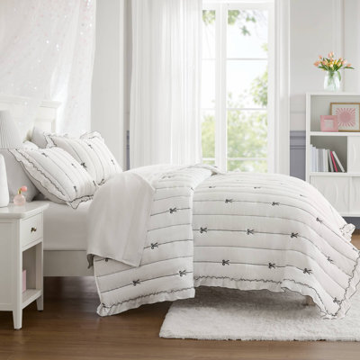 Charming Bow Embroidered Bedding Set, Microfiber Comfort, Youthful Romance For Bedrooms