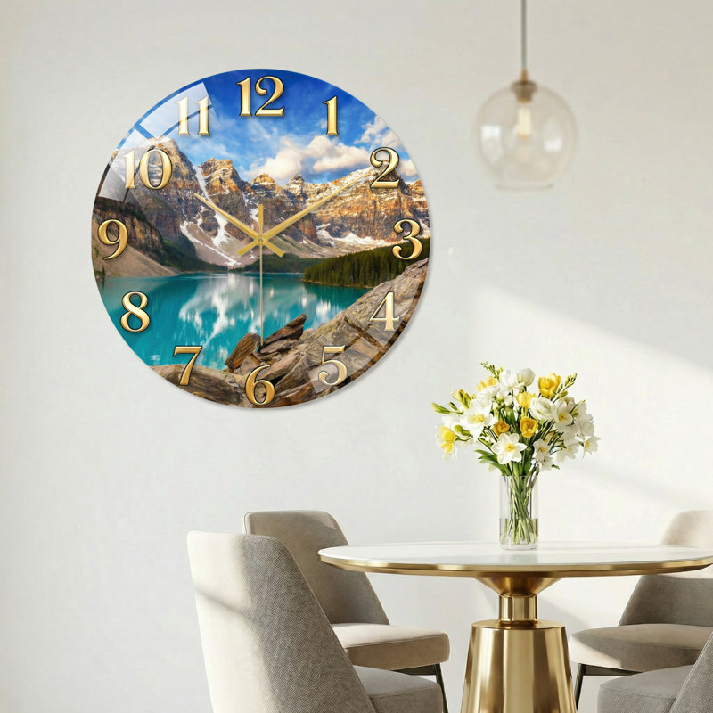"Mountain Lake", horloge murale en verre, 60 x 60 cm (23,6 x 23,6 pouces)