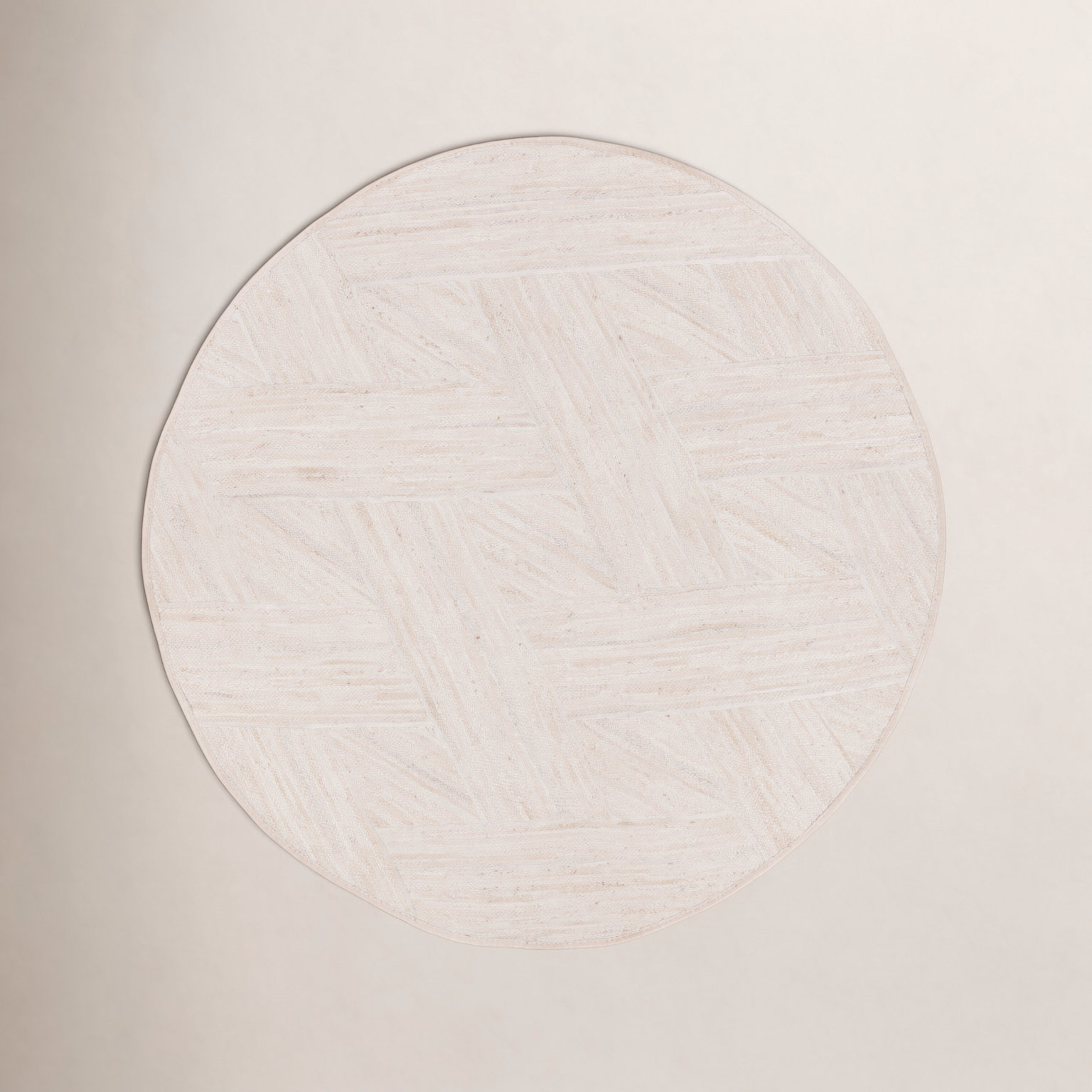 Lizbeth Cream Hand-Woven Geometric Jute Rug, Round 8'