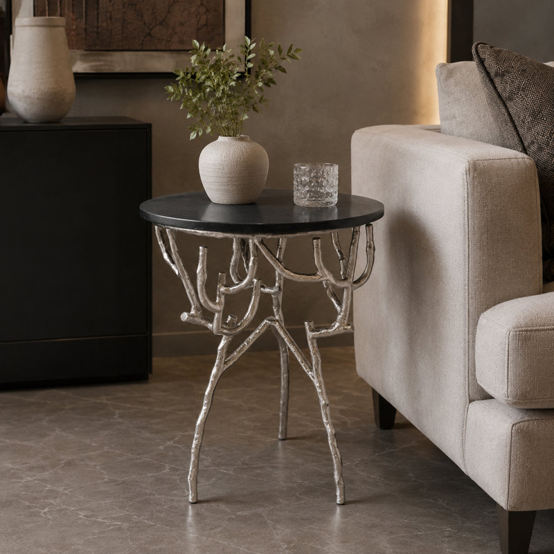 Table d'appoint Twig - marbre noir et métal recyclé - base sculpturale argent 