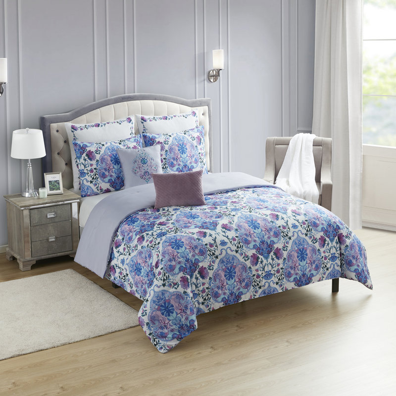 Juliette 7 Piece Comforter Set, King Comforter + 4 Shams + 2 Throw Pillows