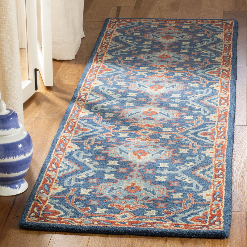 Wahcheechee Hand Tufted Wool Oriental Rug, Runner 2'3" x 8'