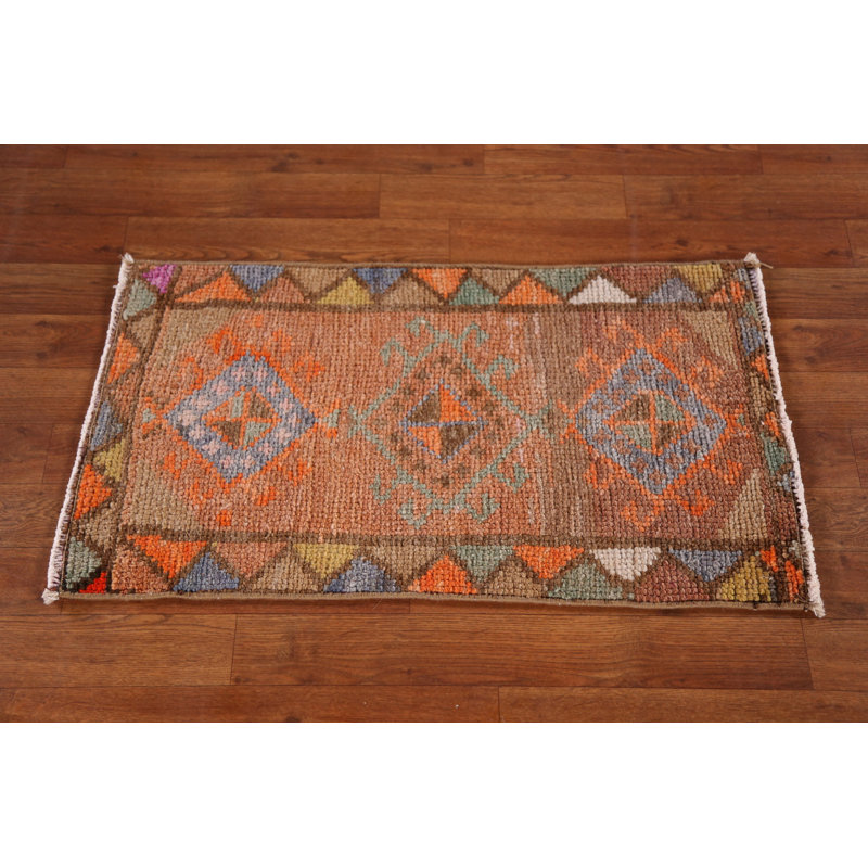 Tapis géométrique géométrique pour vestibule Anatolian