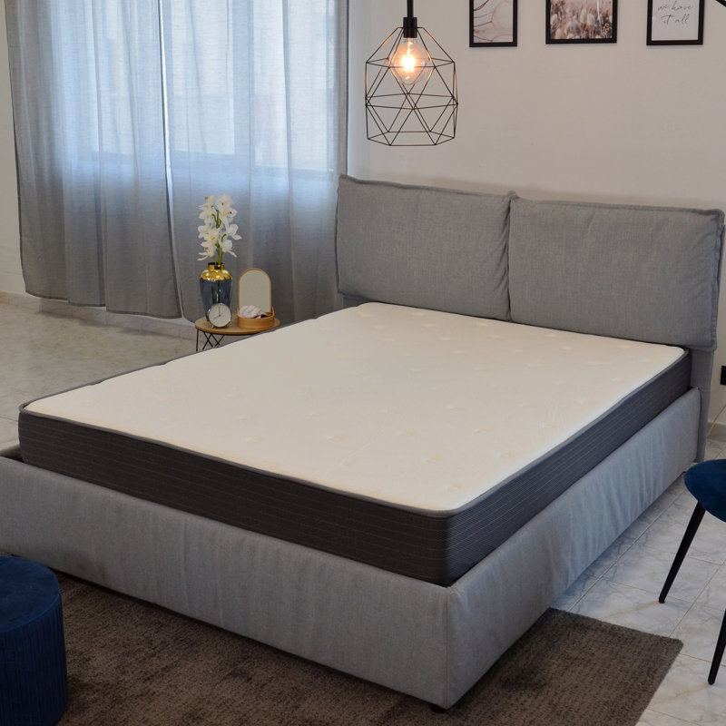 Matelas hybride à ressorts ensachés 8 po dans une boîte, matelas en mousse viscoélastique gélifiée Euro