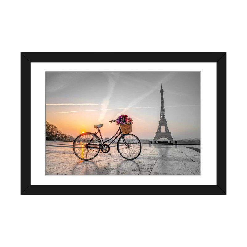 « paris ix », impression sur toile, H 16 po x l 24 po x P 1 po, Papier d'art encadré noir, Blanc