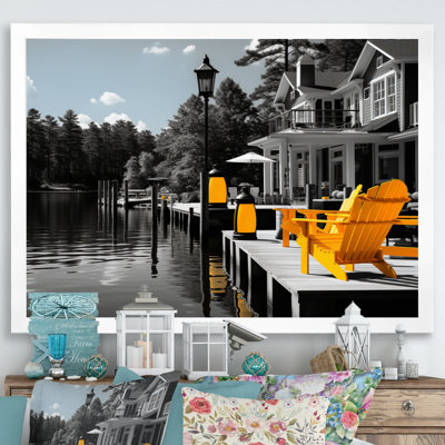 «Yellow and Gray Lakehouse Dockside Serenade II», reproduction sur toile