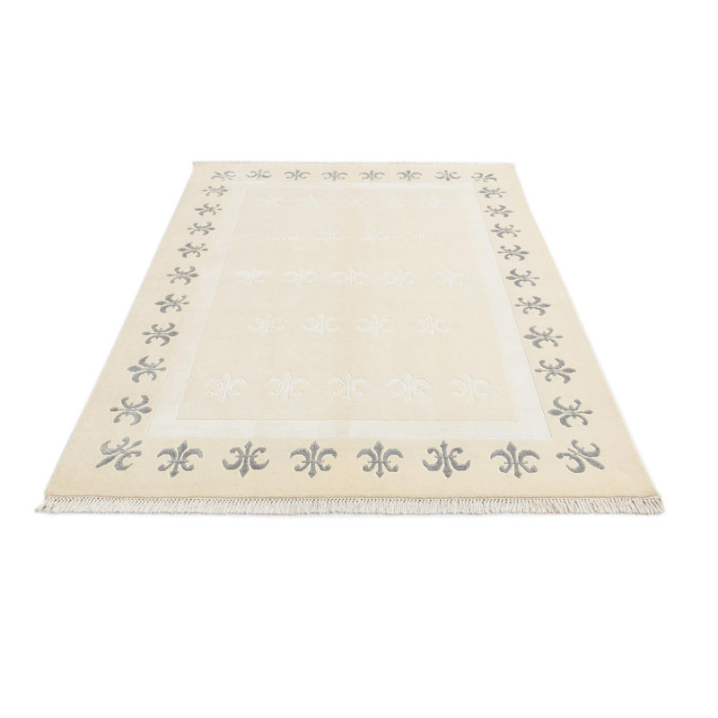 Howard Beige Rug