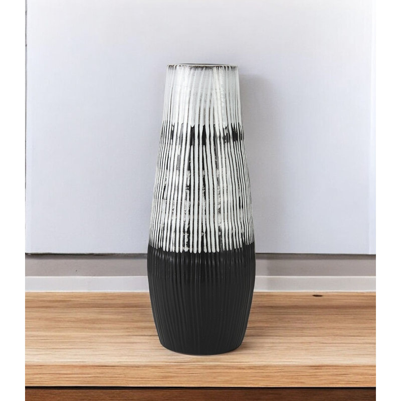 Vase de plancher Wiese, H 10 po x l 4 po x P 4 po