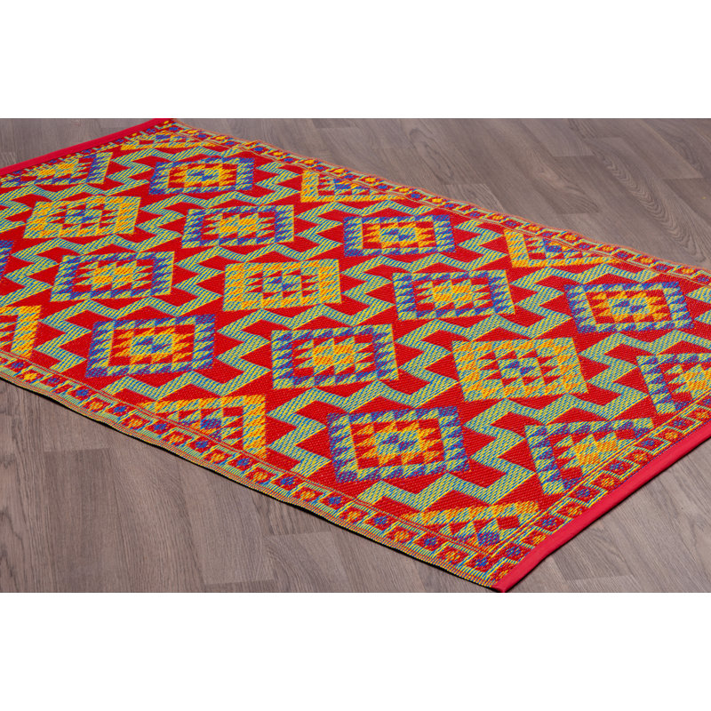 Tapis intérieur / extérieur en plastique réversible à séchage rapide Fiesta Premium, Rectangle 6 pi x 9 pi