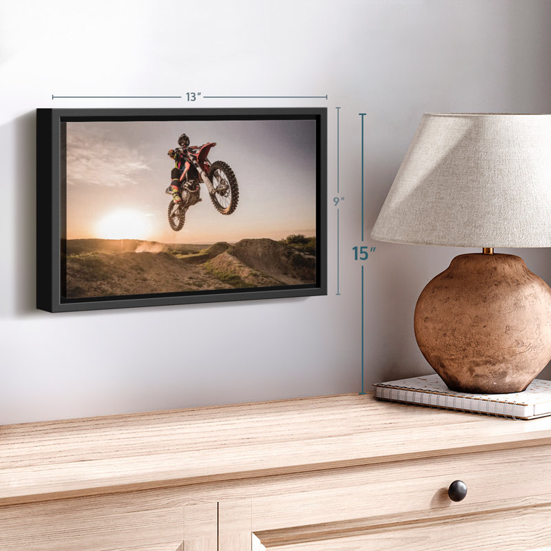 Impression sur toile Freestyle Dirt Bike, H 9 po x l 13 po