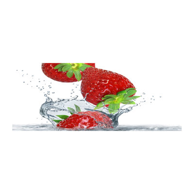 Strawberries and Water 1 Piece Wall Art on Canvas