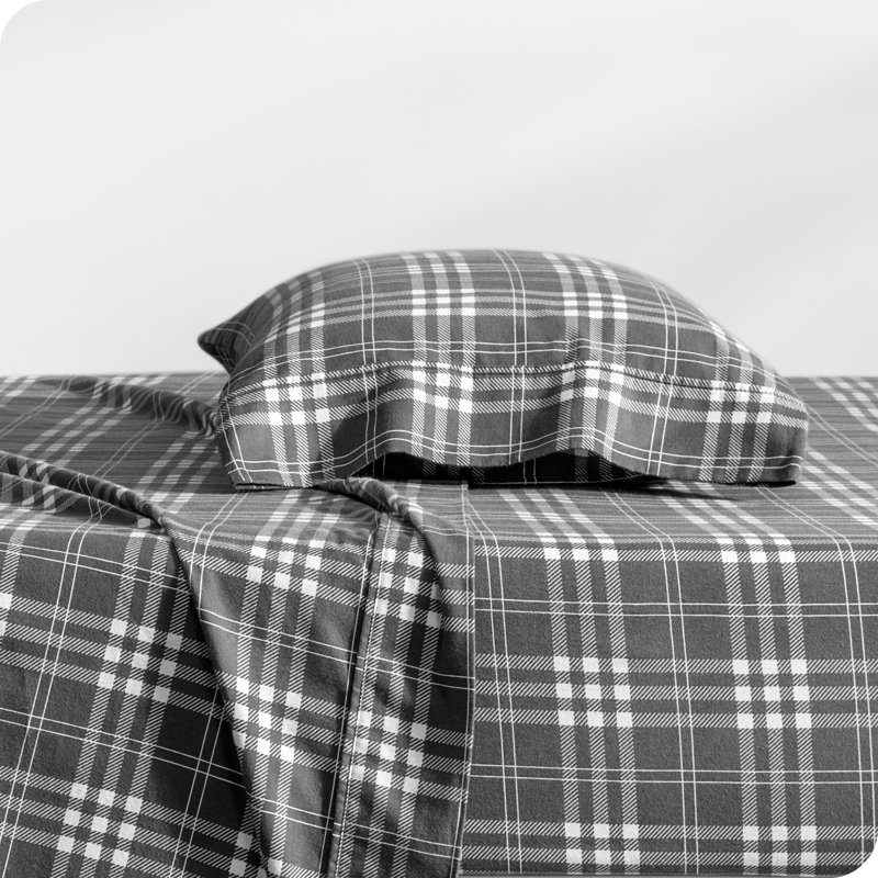 Flannel Machine Woven Plaid Sheet Set, Twin XL Sheet Set with 1 Pillowcase, Gray/White Stirling Plaid