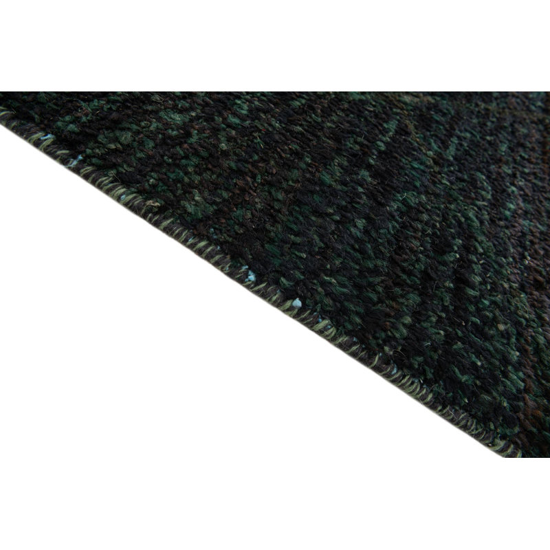 Iraheta Black Rug