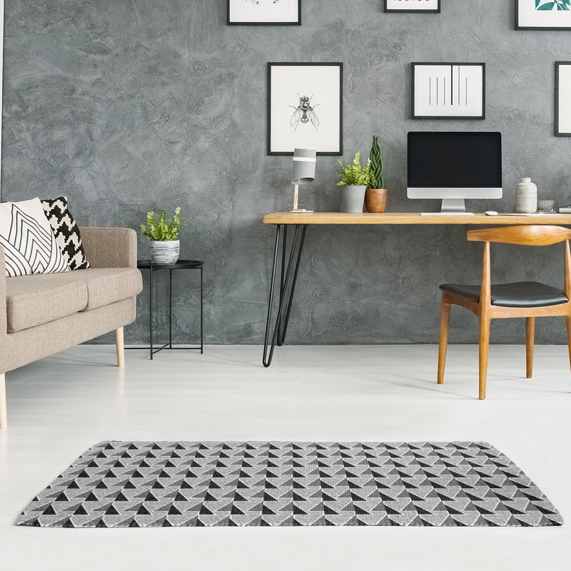 Tapis noir/gris clair/gris foncé flèches, Rectangle 5 pi x 7 pi