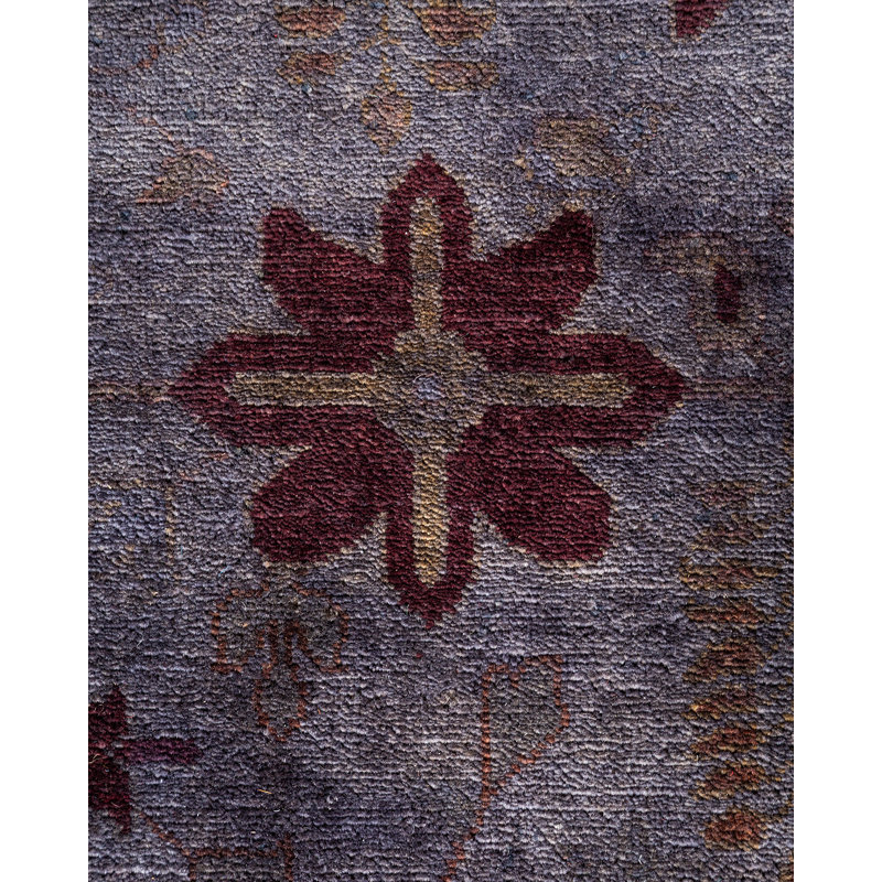 Tapis traditionnel rose en laine noué à la main 6 pi 9 po x 6 pi 10 po Hayner