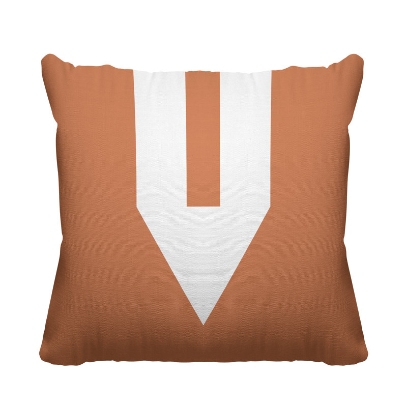Coussin décoratif intérieur / extérieur en forme de V Sherman, L 17 po x H 17 po, Chair