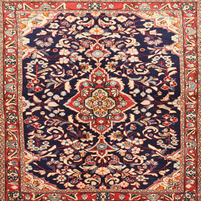Tapis oriental noir