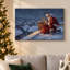 Père Noël à genoux par brique cheminée dans la neige, art mural de Noël-247659431