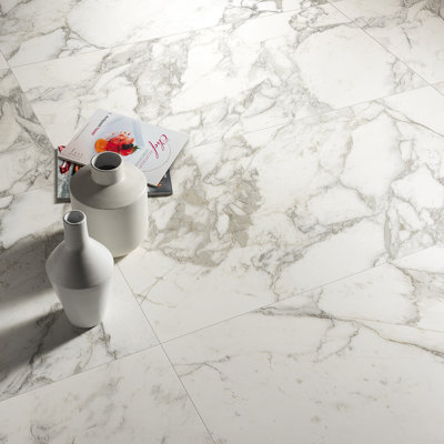 Carreau de mur et plancher en porcelaine Calacatta Moon 12 "x 24"