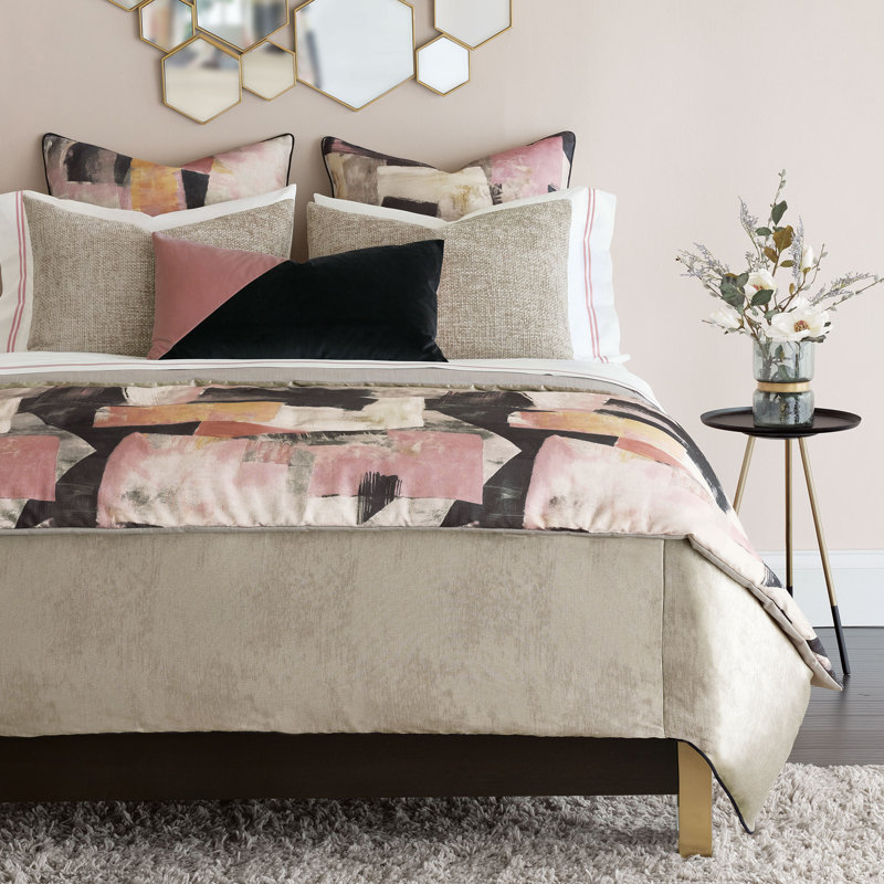 Alma Comforter, Super Queen Comforter, Button Tufted