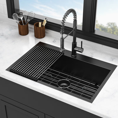 Évier de cuisine encastré noir Gunmetal - 30 po de largeur. Acier inoxydable de calibre 18. Bol simple. Résistant aux égratignures et à la corrosion. Facile à nettoyer. Profondeur de 9 po avec ensemble de drain et grille de rinçage fabriquée de 30 po x 22 po x 9 po. .