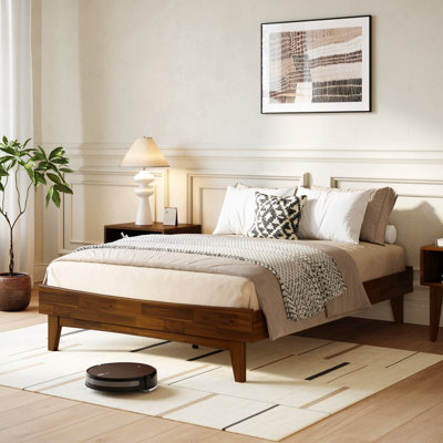 Lit plateforme Coraline en bois robuste, cadre de lit moderne sans tête de lit, supporte jusqu'à 800 lb