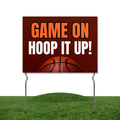 Basketball Camp - Inscrivez-vous maintenant! Yard Sign by DC | Enseigne de jardin 24 po x 18 po à double face avec piquets en métal 13 po | Panneaux d'extérieur imperméables pour la pelouse, le patio, le trottoir et la maison | Ensemble de 1 | Fabriqu