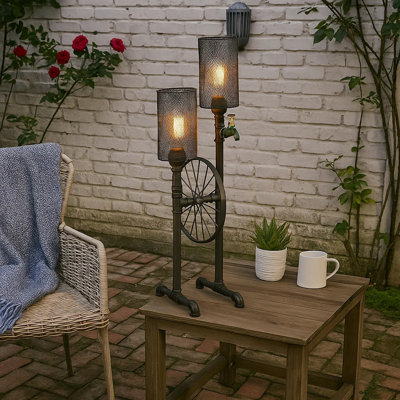 Jarayah Metal Novelty Lamp