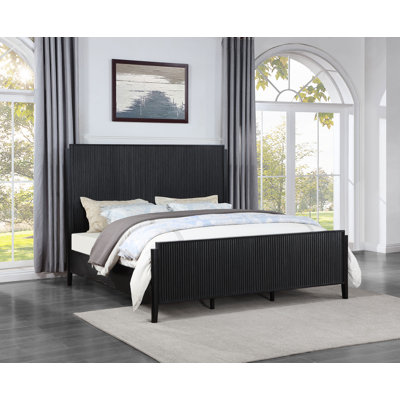 Traequan Wood Eastern King Panel Bed Black