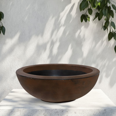 Pot de fleurs extérieur rond en polyrésine Ascend 20,75 po x 20,75 po x 11,5 po Ascend