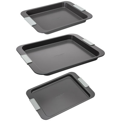 Laura Ashley Classic Cake Pan
