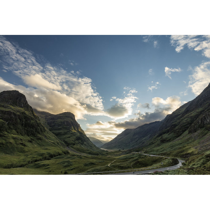Vallée perdue en Écosse - Photographie sur toile tendue, H 24 po x l 36 po