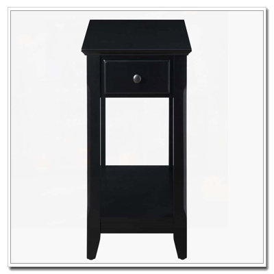 Table d'appoint noire avec tablette inférieure