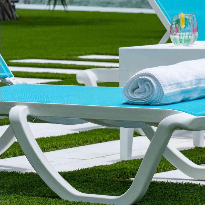 Panama Jack Abaco Chaise Loungers